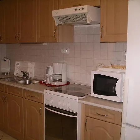 Centrum 2 Apartmanok Heviz