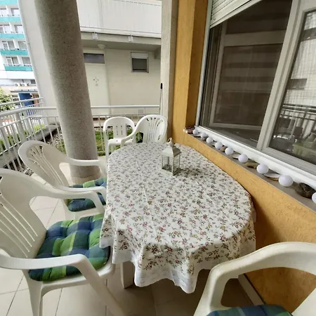 Apartamento Centrum 2 *