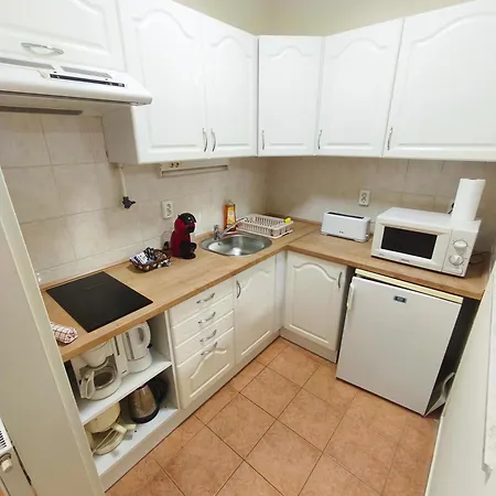 Centrum 2 Apartmanok *