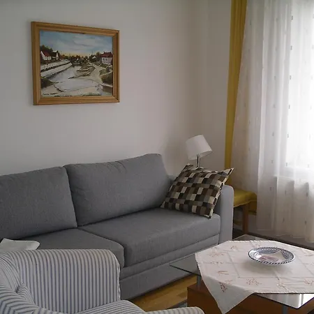Centrum 2 Apartmanok Апартаменты