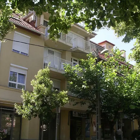 Centrum 2 Apartmanok *