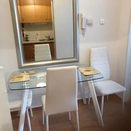 Centrum 2 Apartmanok * Heviz