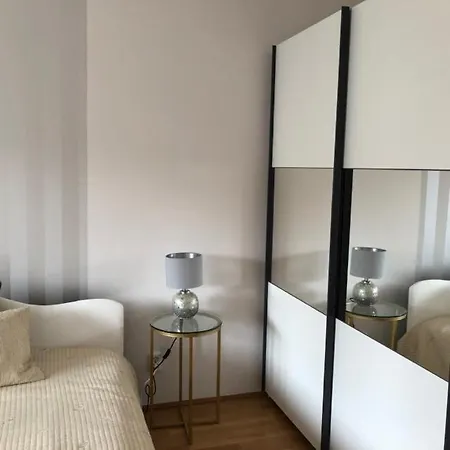 Апартаменты Centrum 2 Apartmanok *